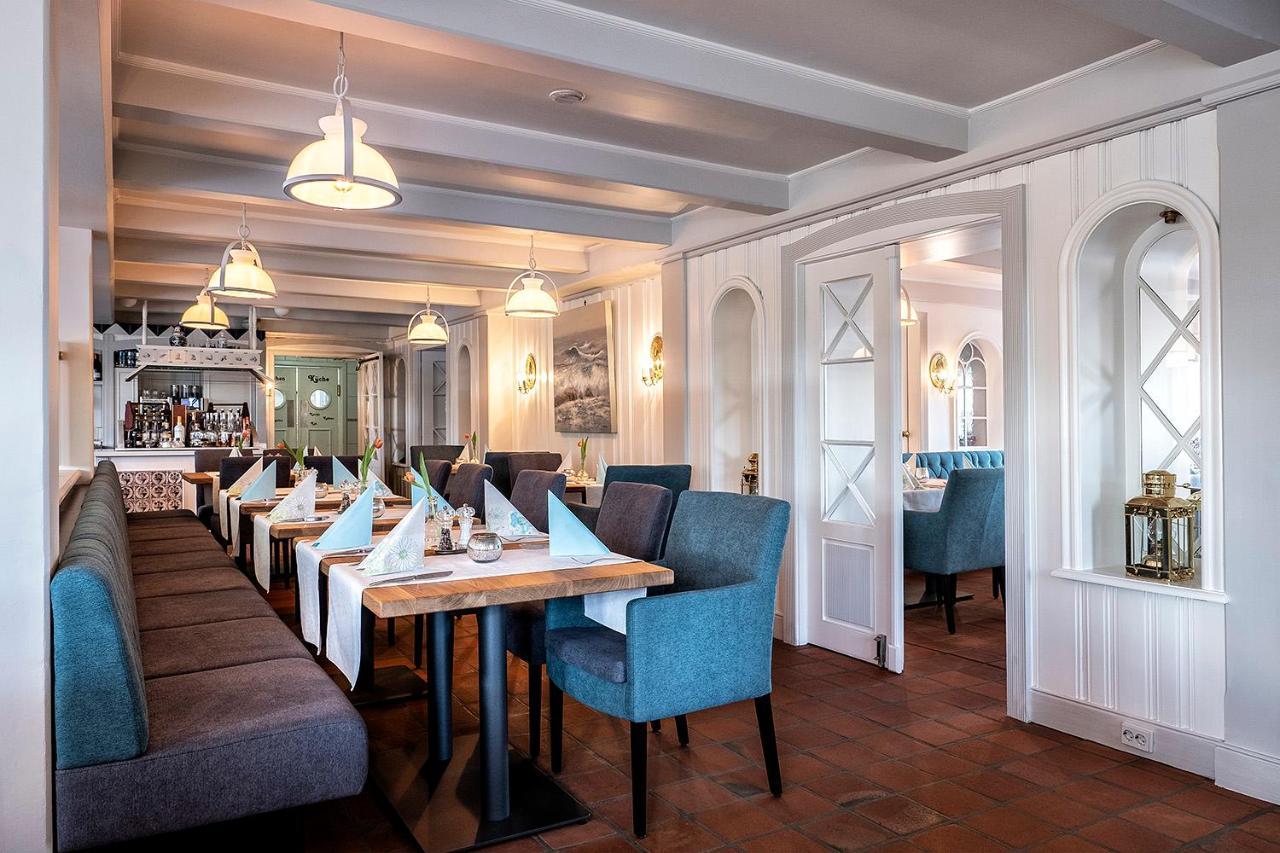 Hotel Neuwarft Altbau Dagebull Bagian luar foto