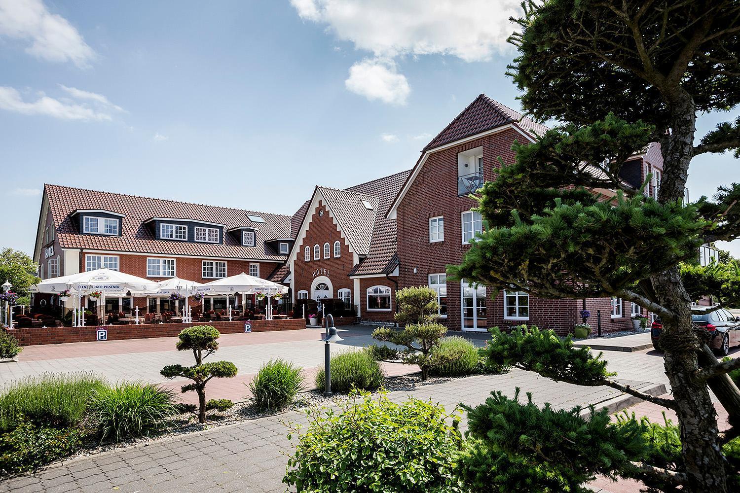 Hotel Neuwarft Altbau Dagebull Bagian luar foto
