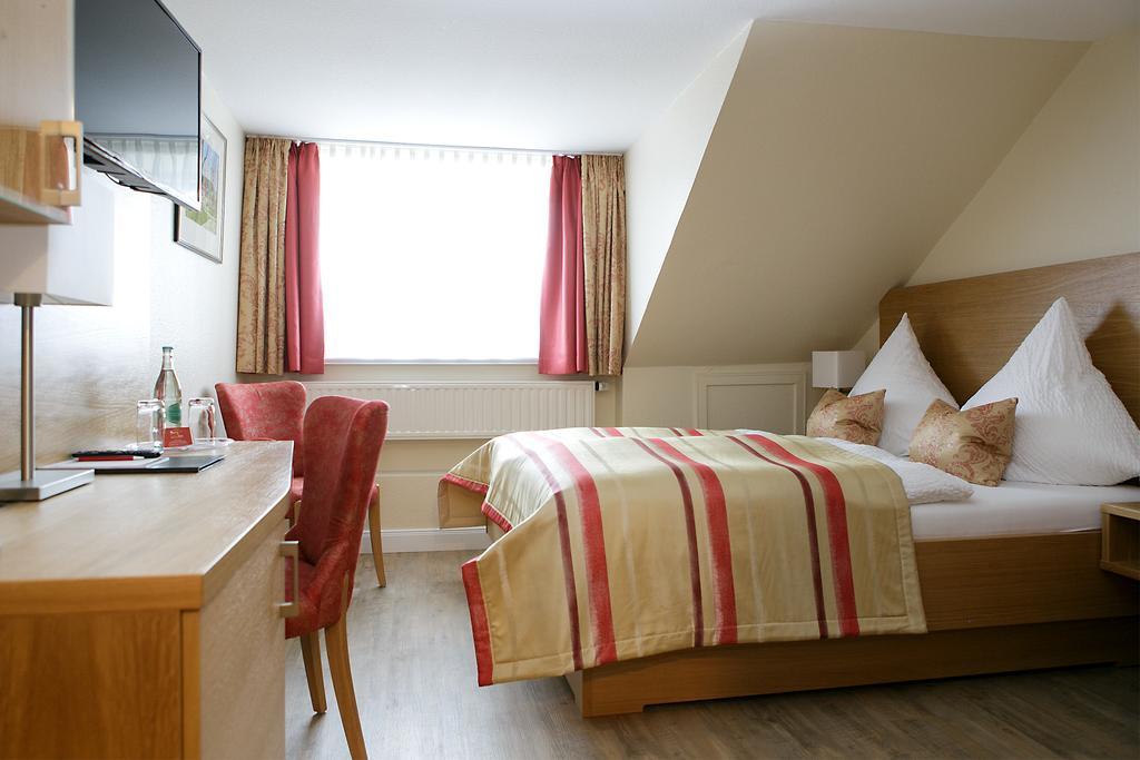 Hotel Neuwarft Altbau Dagebull Ruang foto